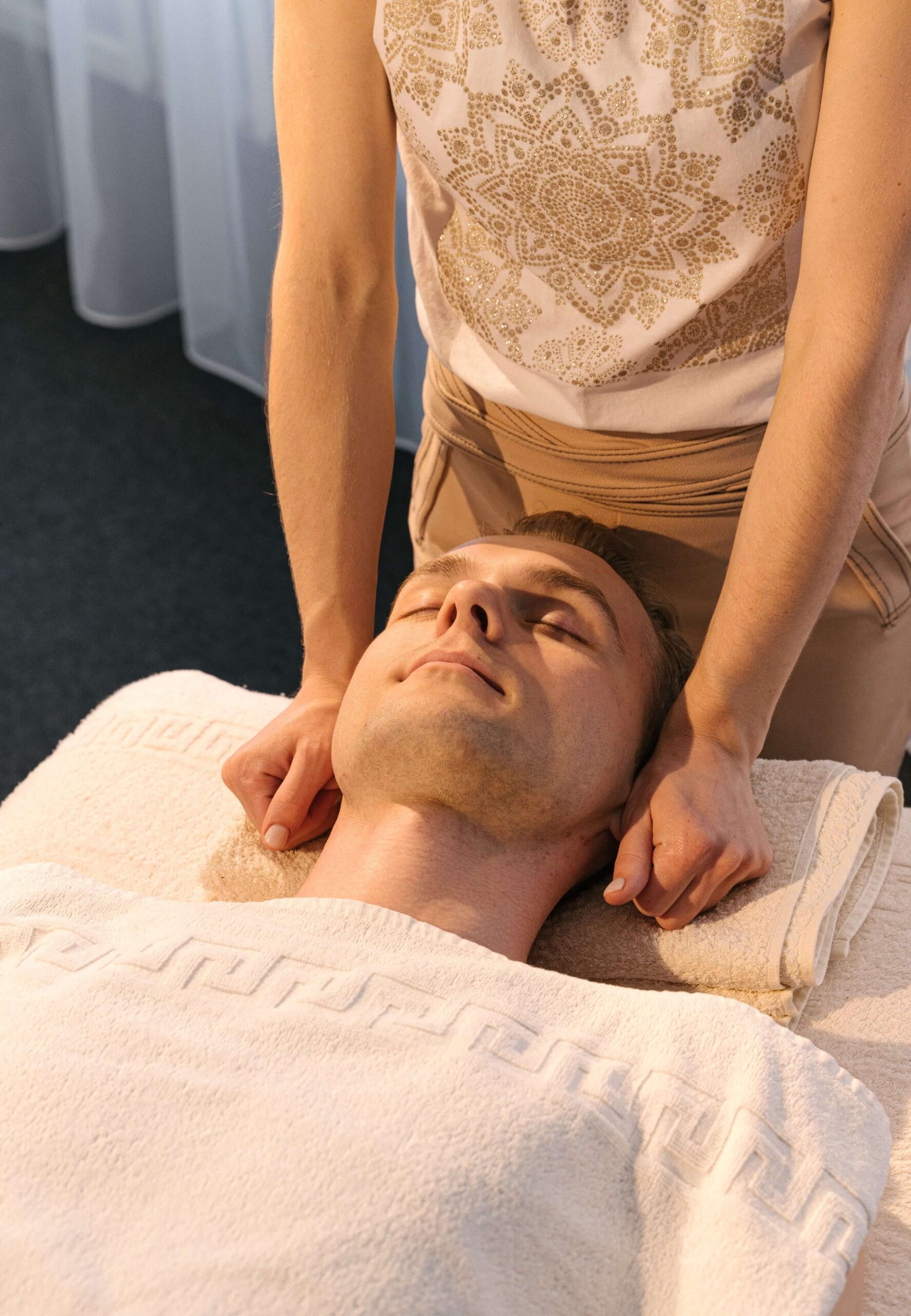 Happy Ending massage with Dark Massage masseuse.